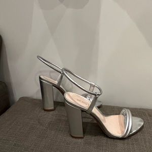 Schutz Gimenez Leather Sandal in Limited Silver